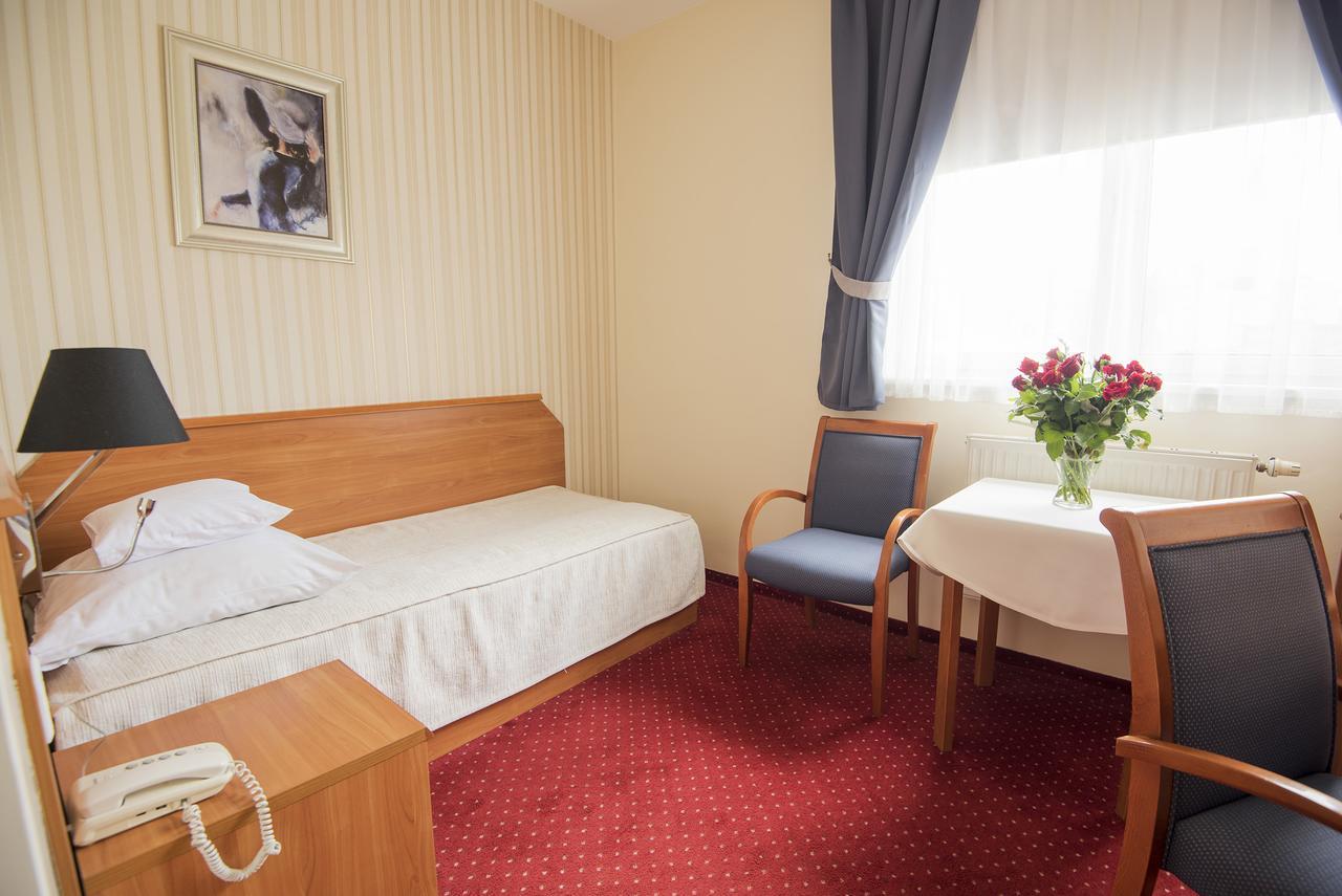 Hotel Daria Tychy Exterior photo